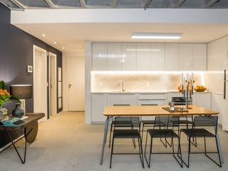 Estúdio Contemporâneo, Johnny Thomsen Arquitetura e Design Johnny Thomsen Arquitetura e Design Modern Kitchen
