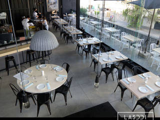 Restaurante, LASDDI LASDDI Commercial spaces