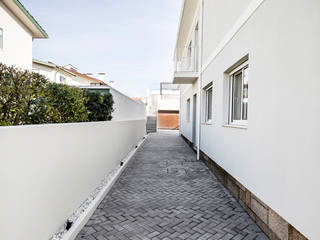 T3 em Leça da Palmeira, Matosinhos (1º andar) - SHI Studio Interior Design, ShiStudio Interior Design ShiStudio Interior Design Terrace house