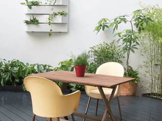 Diseño de terraza con bambús y jardín vertical, Plantesdecor Plantesdecor بلكونة أو شرفة