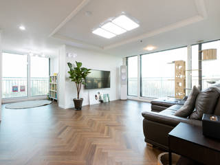 신혼과 함께 시작되는 순백의 공간 , 디자인 서연 디자인 서연 Modern living room