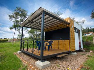 Modulo Barbecue + Baños, Camacho Estudio de Arquitectura Camacho Estudio de Arquitectura Country house Engineered Wood Transparent