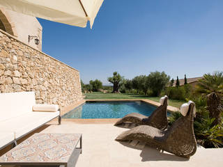 Masseria Vendicari, Sicilia (Giacomo Foti Photographer), Giacomo Foti Photographer Giacomo Foti Photographer Mediterranean style pool