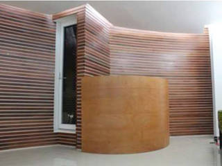 Clínica, 8 AM INGENIERIA 8 AM INGENIERIA Ingresso, Corridoio & Scale in stile minimalista Legno Effetto legno
