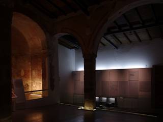 Casa da História Judaica - Elvas, Visual Stimuli Visual Stimuli Стены и пол в эклектичном стиле
