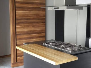 Proyecto Torre Plenitud Valle Real, OdIPO OdIPO Modern kitchen آئرن / اسٹیل