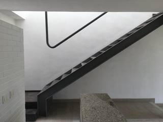ESCALERAS, UG ARQUITECTOS UG ARQUITECTOS Stairs Granite