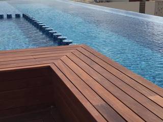 Las piscinas y albercas más hermosas, UG ARQUITECTOS UG ARQUITECTOS Infinity pool Tiles