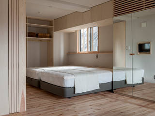 盛岡の家, Buttondesign Buttondesign Modern style bedroom