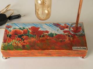 Decorative table lamp Pride&Joy poppies, Pride&Joy Pride&Joy インダストリアルデザインの リビング 木 木目調