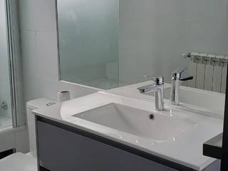 Construcción de baño, Constructora CYB Spa Constructora CYB Spa Modern Bathroom