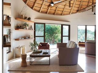 Tshemba Lodge, Hoedspruit, Metaphor Design Metaphor Design Gewerbeflächen Holz Lila/Violett