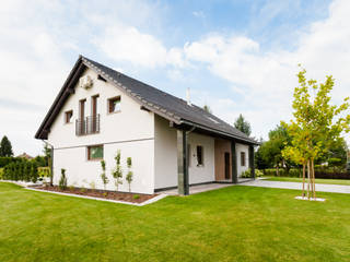 Dom Rodzinny, in2home in2home Einfamilienhaus Quarz Grau