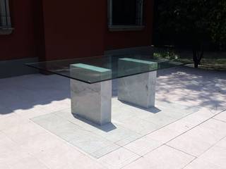 Mesa con bases de mármol , Pertorr Diseños en Mármol y Carpintería Pertorr Diseños en Mármol y Carpintería Modern houses