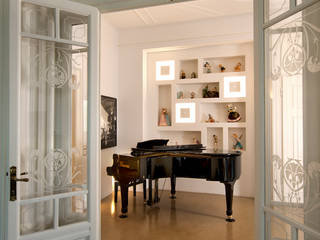 appartamento Milano zona Magenta con Claudia Ponti, Costa Zanibelli associati Costa Zanibelli associati Classic style living room
