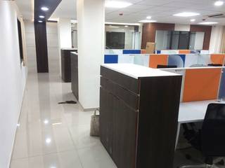 Eternal Services corporation, Shilpshala Shilpshala Corridor & hallway لکڑی Wood effect