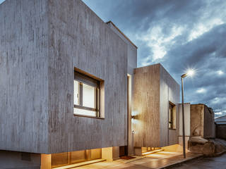 Casa de diseño cúbico en Toledo, OOIIO Arquitectura OOIIO Arquitectura Casas de estilo moderno Piedra Beige