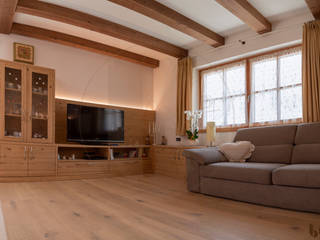 Casa Marta e Michele, Arredamenti Brigadoi Arredamenti Brigadoi Rustic style living room Wood Wood effect