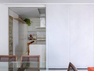Cozinha sofisticada com integração total, MIS Arquitetura e Interiores MIS Arquitetura e Interiores Kitchen