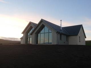 New House - Angus Glens, Architects Scotland Ltd Architects Scotland Ltd Nhà đồng quê Gỗ Wood effect