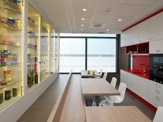 Oficinas SPAR, Galefusion Galefusion Mediterranean style study/office Engineered Wood Transparent