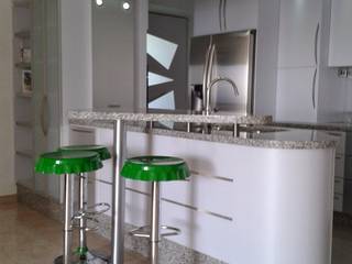 Remodelación-cocina de concepto abierto, vuolo.arteydiseño vuolo.arteydiseño Kitchen units انجینئر لکڑی Transparent