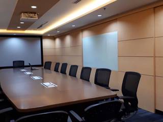 AEON Meeting Room, BloomBrown BloomBrown