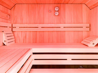 Sauna nach Maß im Dachgeschoss | KOERNER Saunamanufaktur, KOERNER SAUNABAU GMBH KOERNER SAUNABAU GMBH Xông hơi