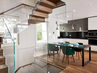 Belgravia Mews House, Urbanist Architecture Urbanist Architecture Modern dining room Marble