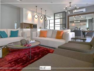 SHOW UNIT - MKH Kajang East, Bue Studio Co.,Ltd. Bue Studio Co.,Ltd. Modern living room