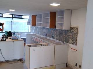 REMODELACION DE COCINAS, IGM Construction IGM Construction Built-in kitchens