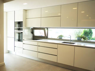 Casa Restaurada, BL'ART - Be creative BL'ART - Be creative Small kitchens