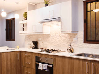 Residencial Los Pinos , CASA CUCINE CASA CUCINE Built-in kitchens Chipboard