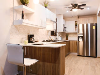 Residencial Los Pinos , CASA CUCINE CASA CUCINE Built-in kitchens Quartz