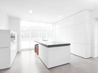 Minimalistische Küche - Troisdorf, Möbelwerkstätten Hermjo Wolf Möbelwerkstätten Hermjo Wolf Modern kitchen