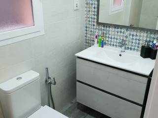 REFORMA VIVIENDA, Nahar Gres, S.L. Nahar Gres, S.L. Modern bathroom