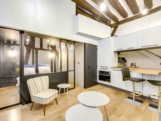 Un confortable studio de 25 m2 transformé en 3 pièces, Créateurs d'Interieur Créateurs d'Interieur İskandinav Oturma Odası