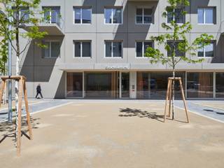 Stadtelefant. From Architects with Love, Franz&Sue Franz&Sue Minimalist house Concrete