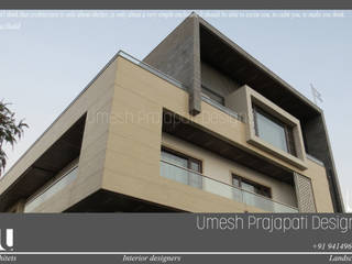 residence for mr . R. Deorah, umesh prajapati designs umesh prajapati designs Nhà