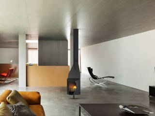 Chimenea Mod. CLOTUS, DAE DAE Industrial style living room