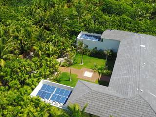 Energías Renovables en Quintana Roo, Grupo Insolar Grupo Insolar Modern balcony, veranda & terrace