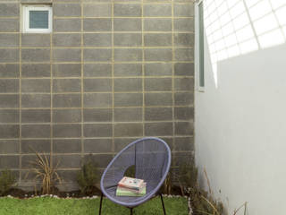 Casa +Grande, CUBO ROJO Arquitectura CUBO ROJO Arquitectura Rock Garden