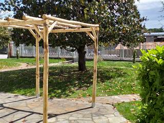 PERGOLE RUSTICHE in Castagno Scortecciato, ONLYWOOD ONLYWOOD Rustic style garden Wood