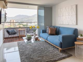 Proyecto Gloria Toro, Casa de Tres Casa de Tres Scandinavian style living room