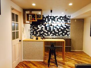 マンションリノベーション, 株式会社KIMURA bi-Art 株式会社KIMURA bi-Art Industrial style kitchen Tiles