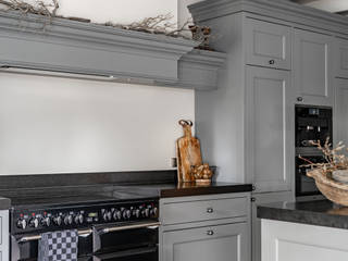 Landelijk interieur straalt in nieuwe kleuren - jij mag binnenkijken!, Pure & Original Pure & Original Kitchen Grey