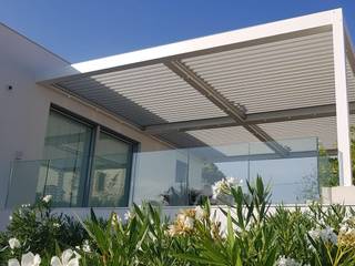 PERGOLA BIOCLIMATIQUE DESIGN, SOLEMBRA SOLEMBRA 露臺