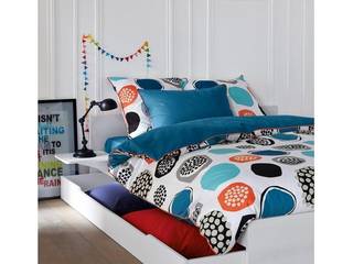 Cama estilo minimalista colección "DREAM", The H design The H design Phòng ngủ phong cách tối giản Than củi Multicolored