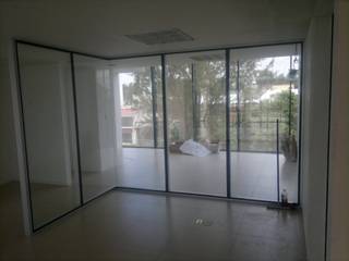 Mamparas oficinas, De Todo En Aluminio De Todo En Aluminio Modern Windows and Doors