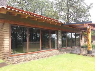 Casa Tapalpa, De Todo En Aluminio De Todo En Aluminio Windows & doorsDoors Glass Wood effect
